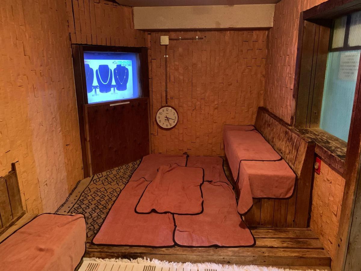 Capsule Hotel 310 โตเกียว ภายนอก รูปภาพ